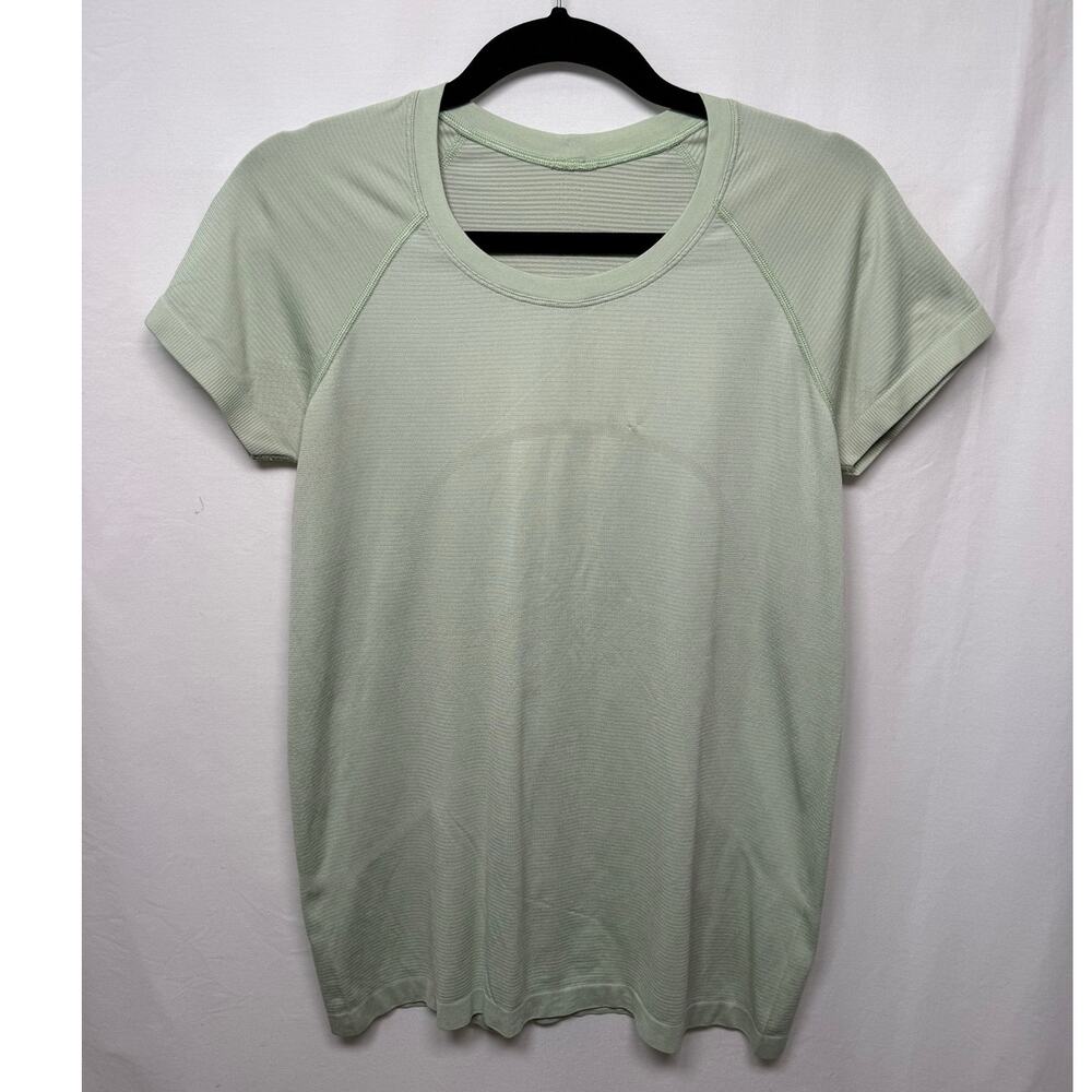 Lululemon Swiftly Tech Sage Green Short Sleeve Crew T-Shirt Size 10 Yoga Running